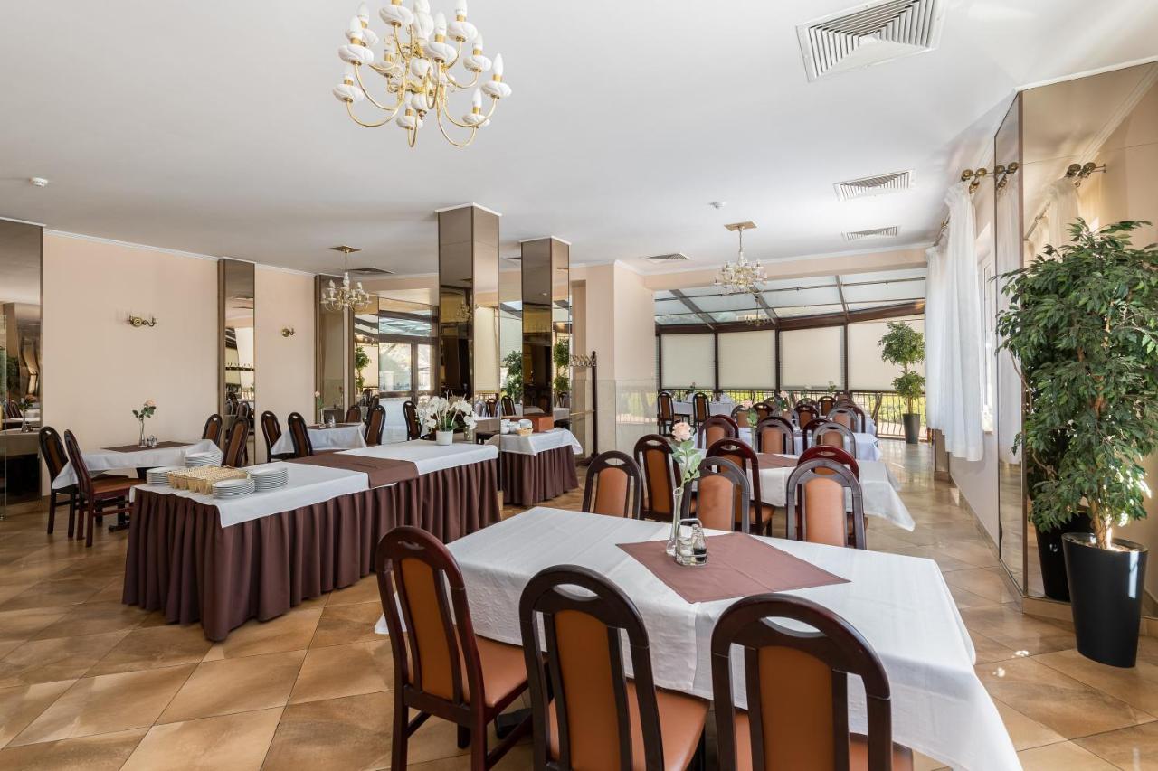 Hotel Ruczaj Krakow Bagian luar foto